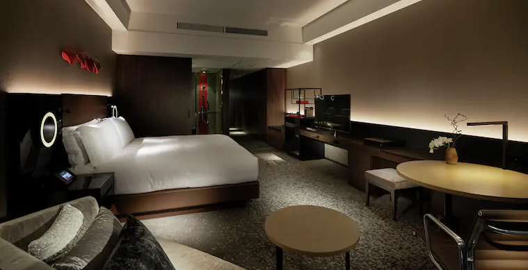 King Premium View Room