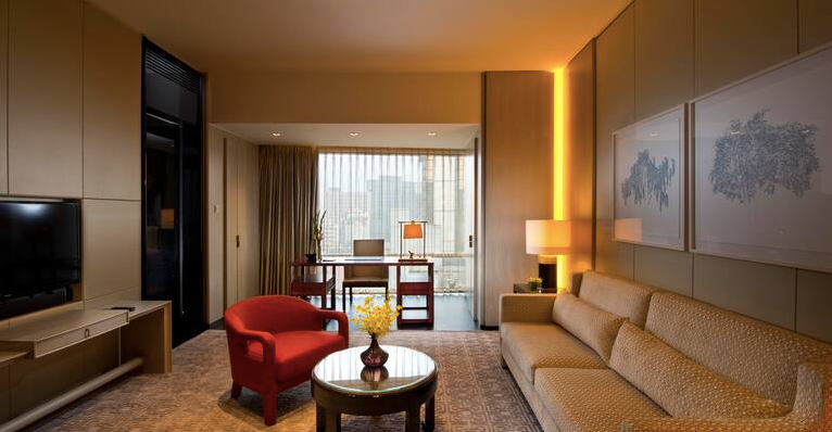 King Premier Suite