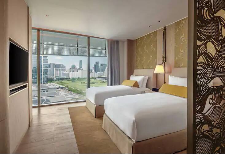 Twin Deluxe Room with Park View