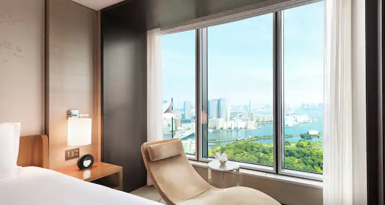 Twin Executive Suite Bay View