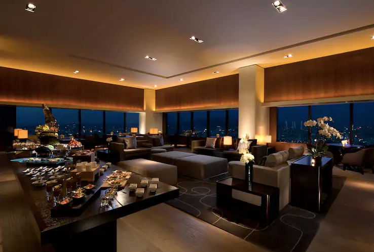 King Executive City View with Lounge Access
