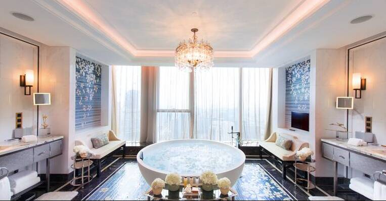 King Two Bedroom Presidential Suite