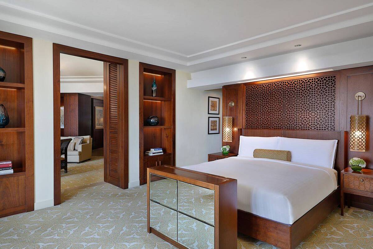 One Bedroom Gulf Suite