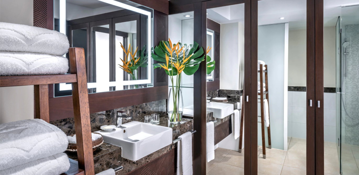 Ocean Deluxe King Room 