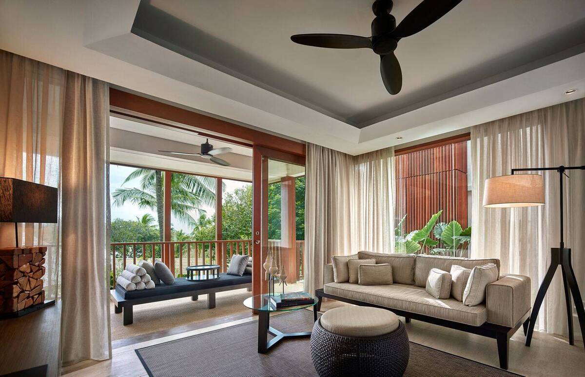Select Terrace Twin Suite, Resort View, Balcony