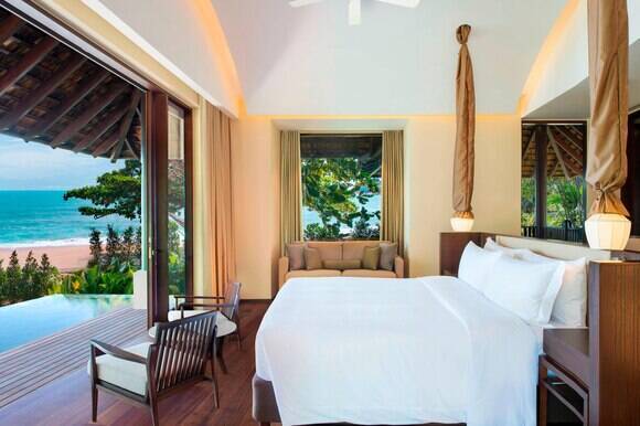 Tropical Pool Villa, King Sofa Bed Ocean View