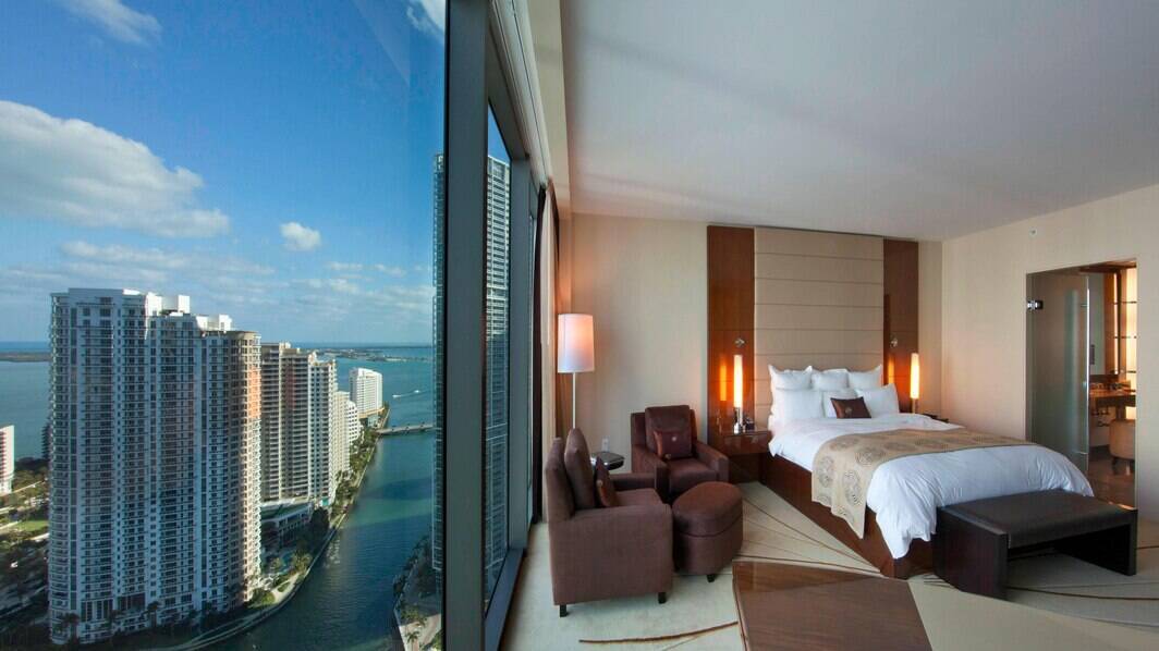 Bay Partial Water View Room