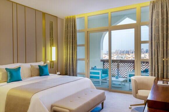 Deluxe King Room