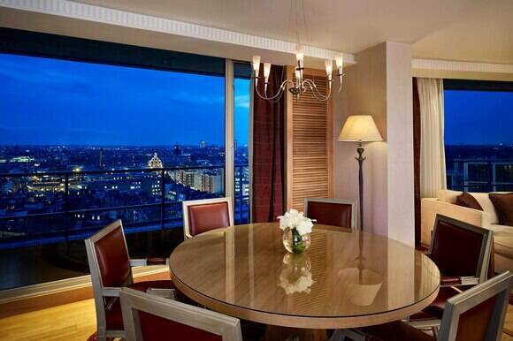 Penthouse One Bedroom Suite, High Floor, Butler Service