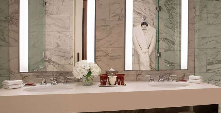 Deluxe Two Queen Hearing/Mobility Accessible Room with Roll-In Shower