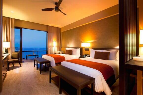 Deluxe Ocean View Two Double Room