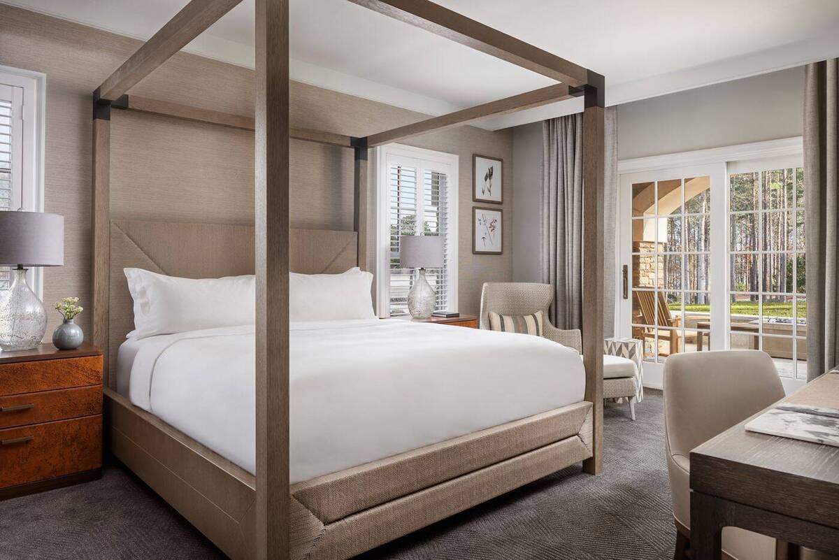 Club Level One Bedroom Suite