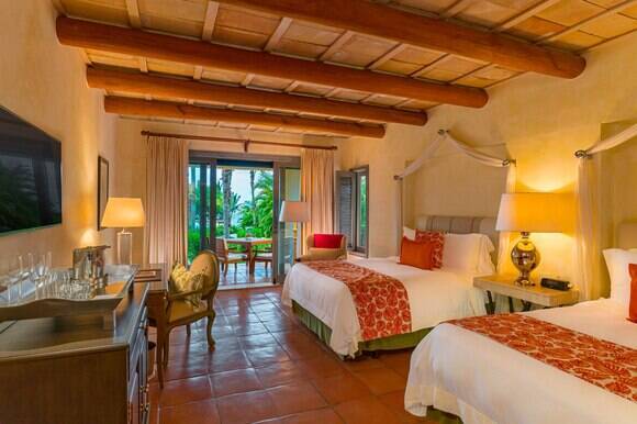 Casita Garden View Two Queen Room
