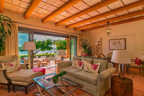 One Bedroom Villa - Beachfront View