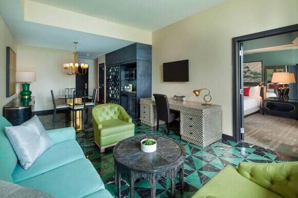URBAN SUITE ONE BEDROOM LARGER SUITE