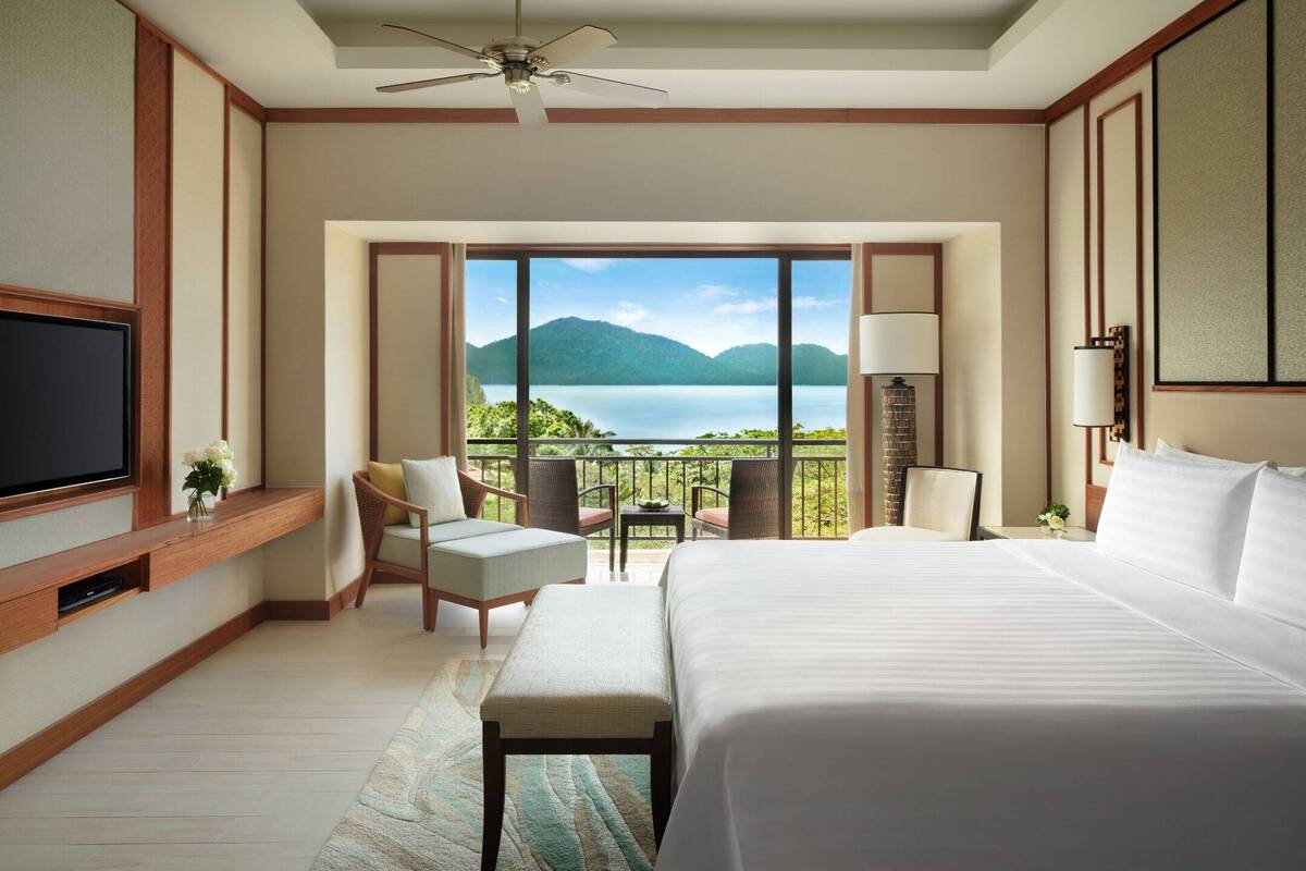 Garden Wing Terrace Suite