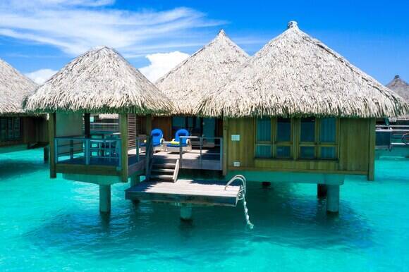 Overwater Deluxe Otemanu Villa, Mountain view