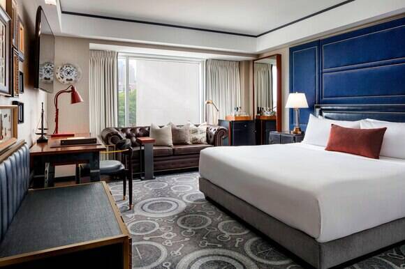 Deluxe Upper Floor King Room