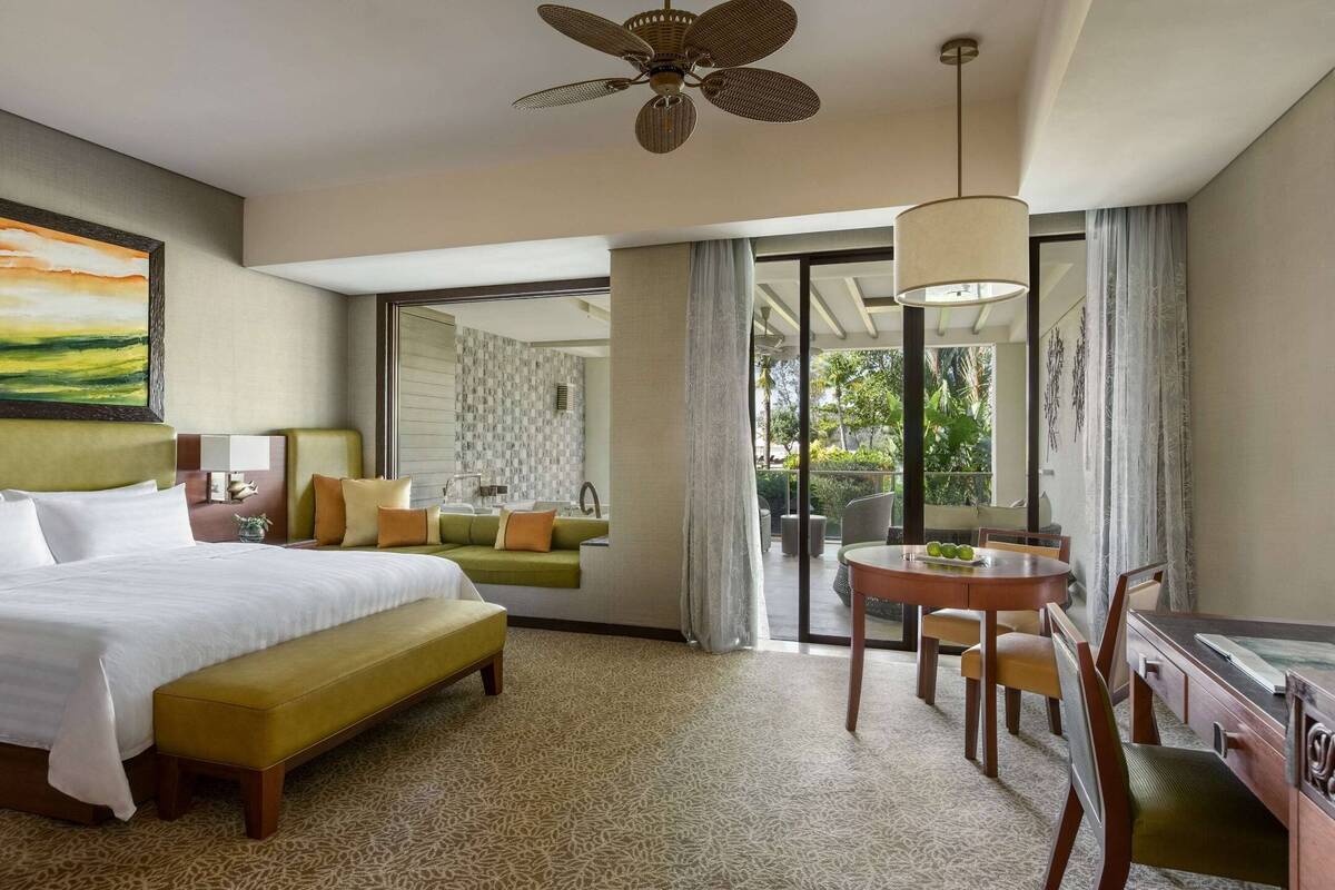Junior Suite Garden View King