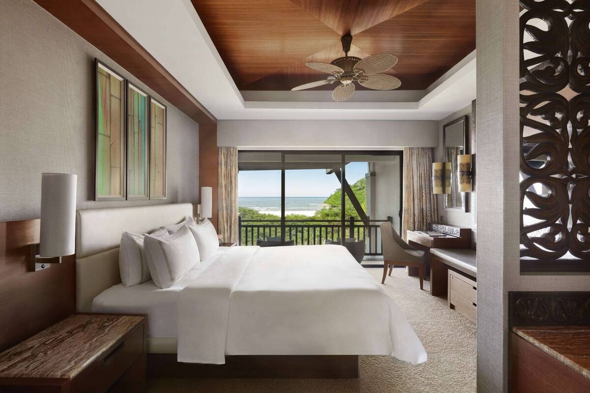 Garden Wing Deluxe Sea View King
