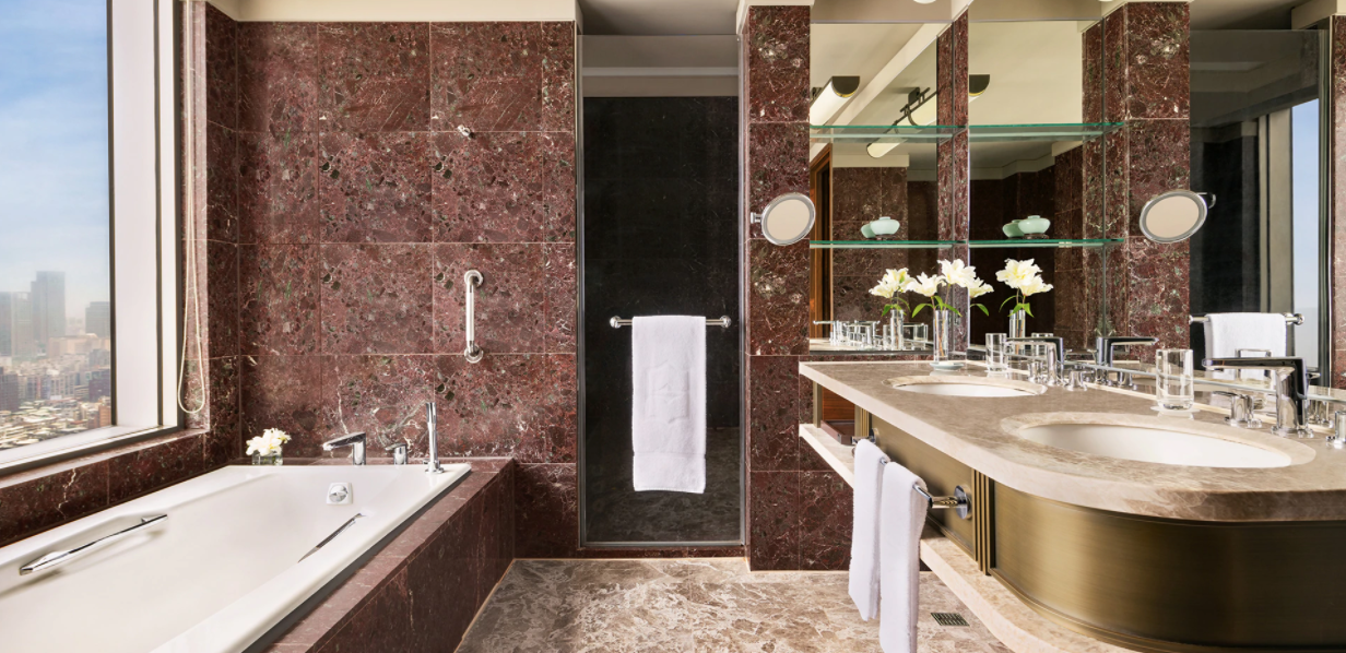Premier Two Twin Room