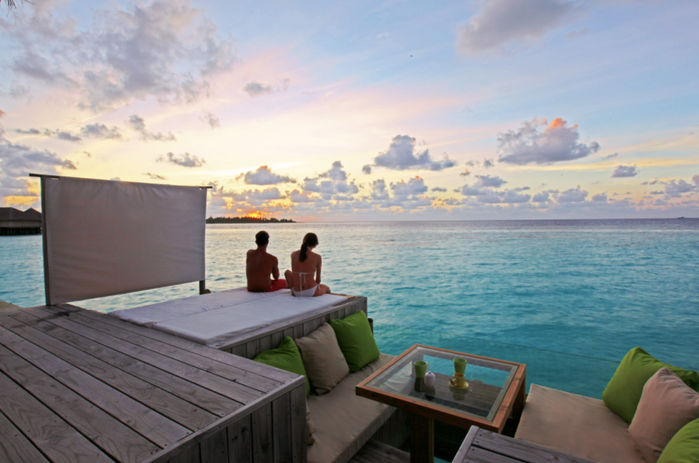 Sunset Laamu Water Villa