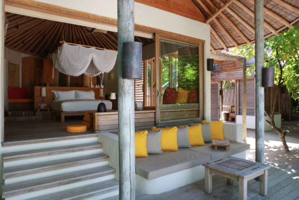 Lagoon Beach Villa