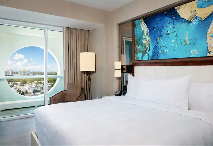 One Bedroom Suite - Intracoastal View