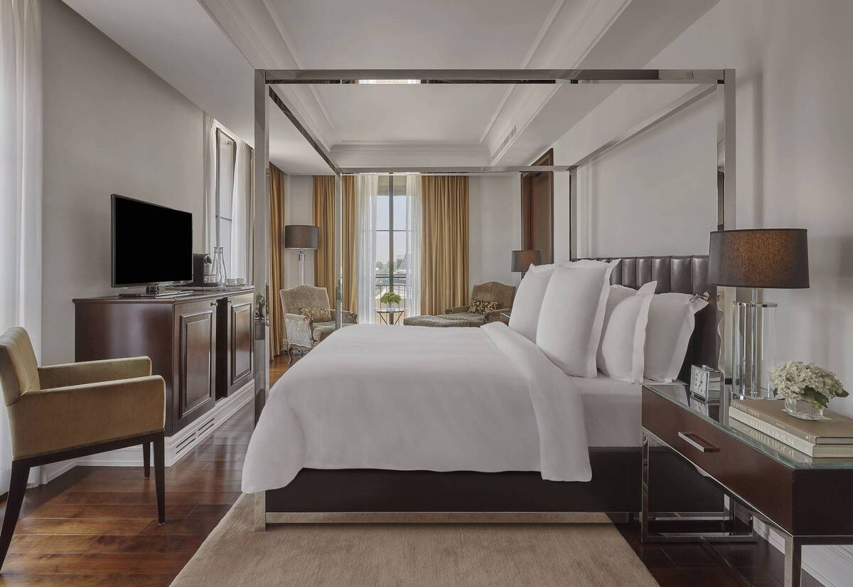 Premier Room King