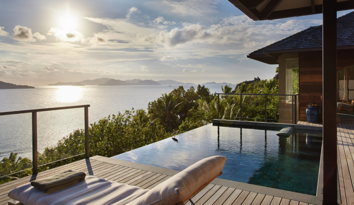 Signature Pool Villa