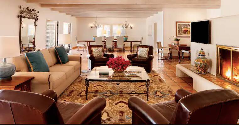 Hacienda Grande Suite