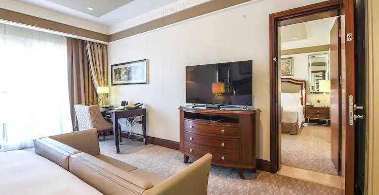 King Deluxe Room with Balcony