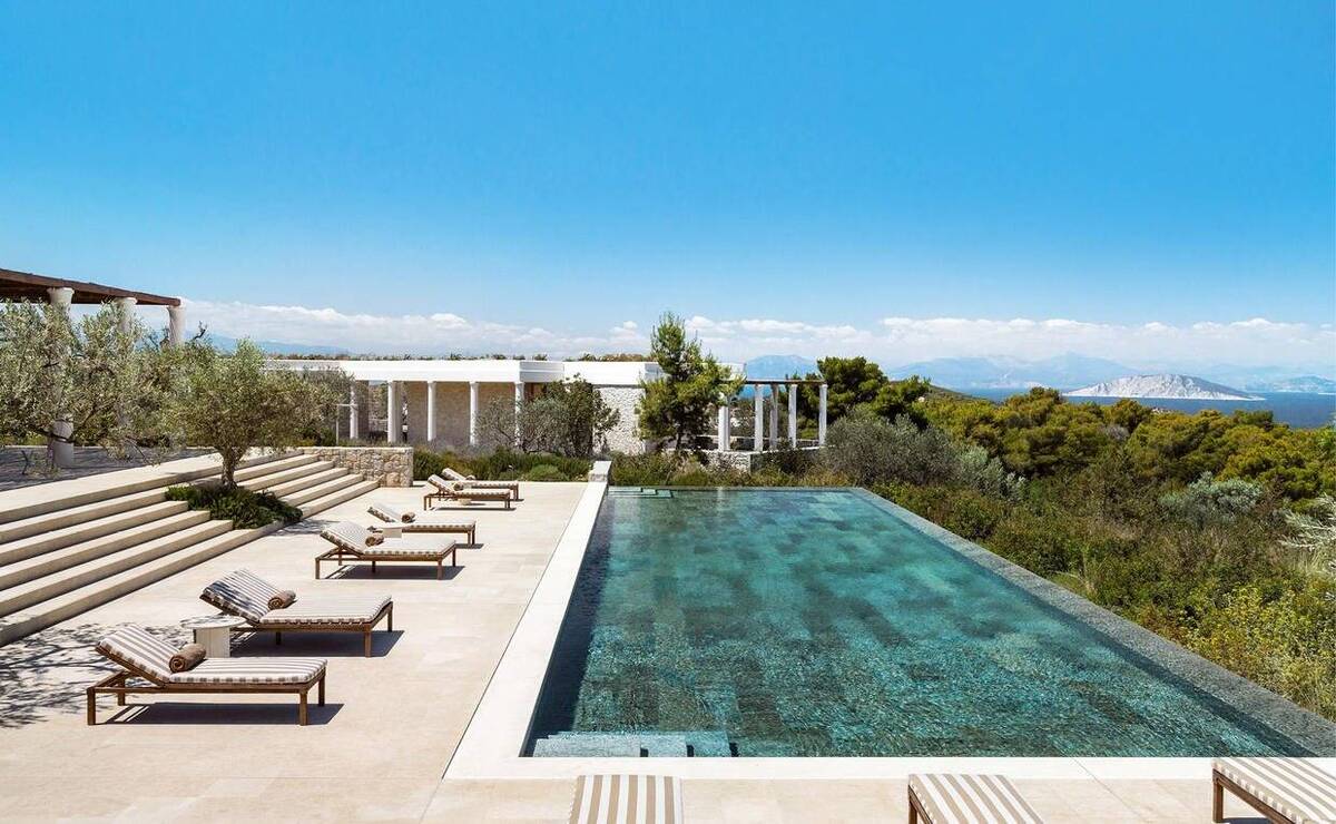 Five Bedroom Villa
