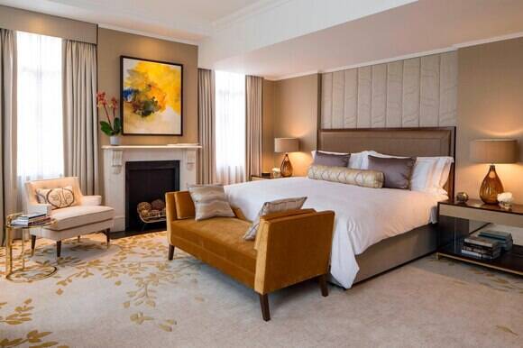 Royal Suite with Executive Lounge Access