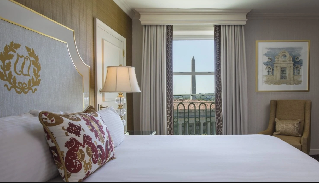 King One Bedroom Suite with View