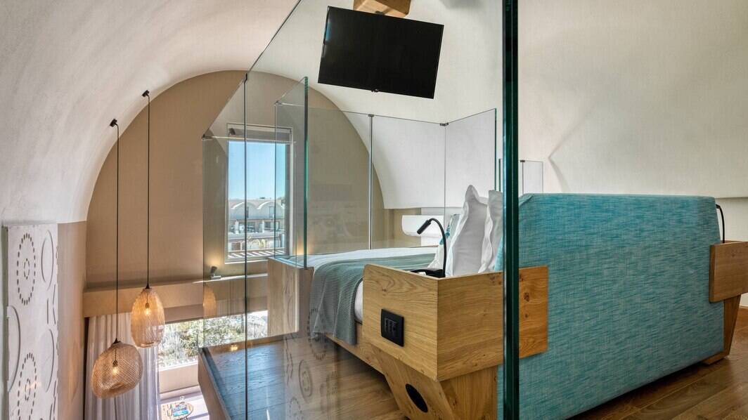Wellness Loft Suite, Pool View, Whirlpool 