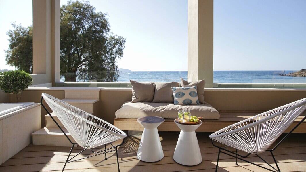 Ultimate Haven Suite, Seafront, Private Pool