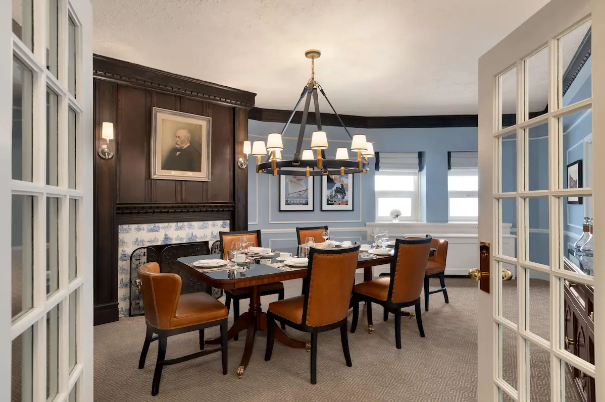Van Horne Suite