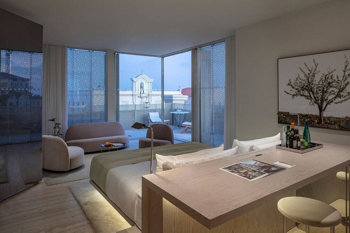 Deluxe Historic Junior Suite