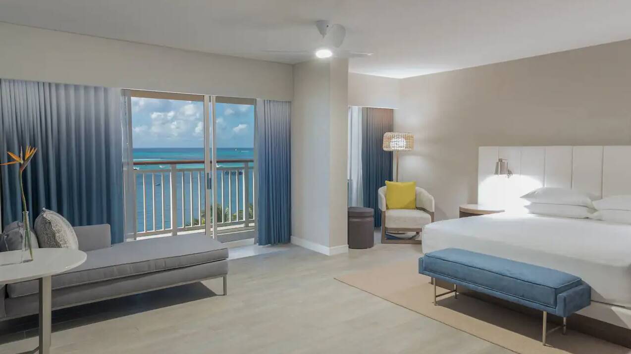 King Oceanfront Balcony Deluxe