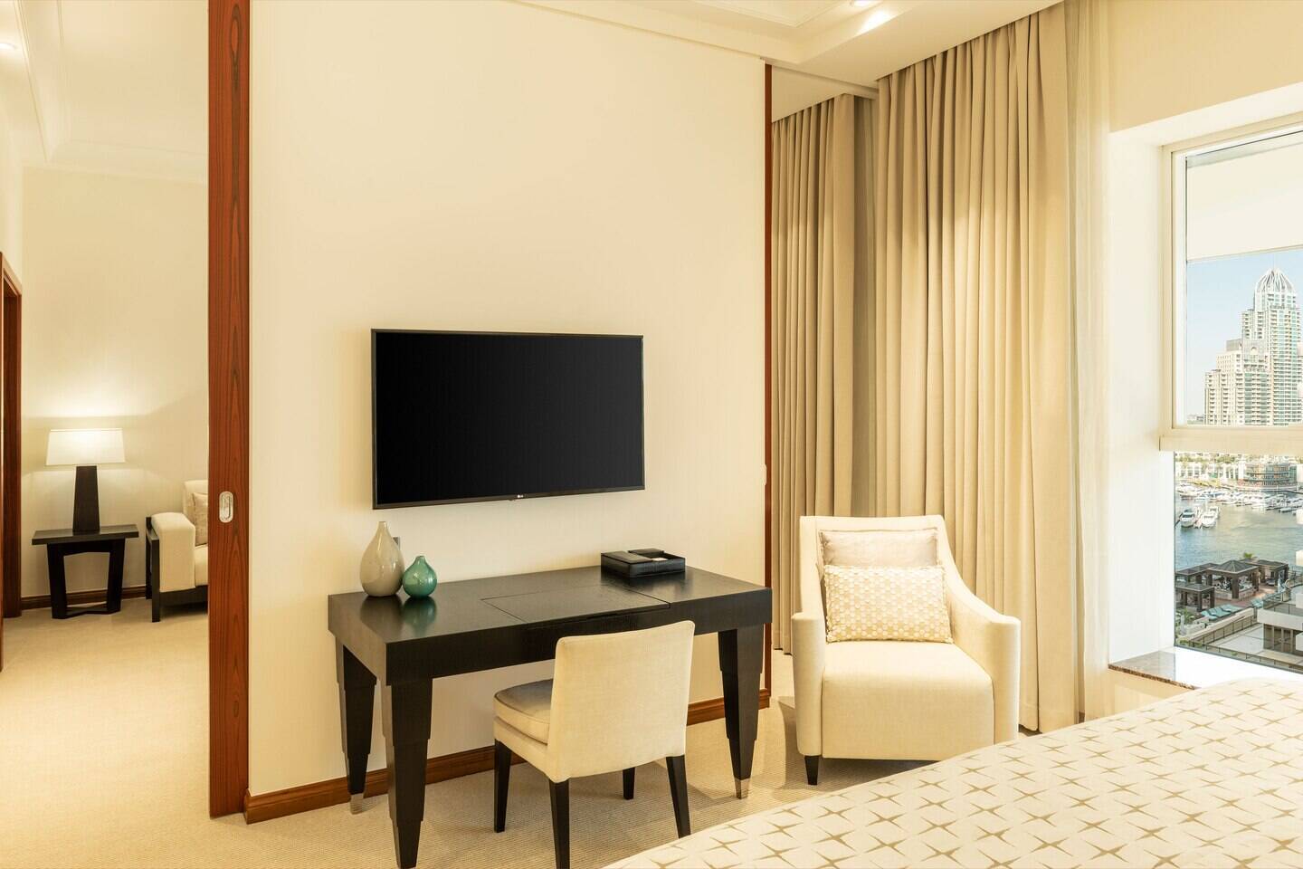 Premier Junior Suite - Executive Lounge Access