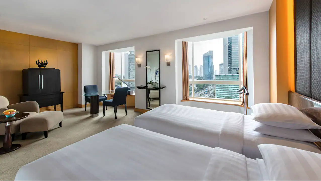 Twin Bundaran View Room