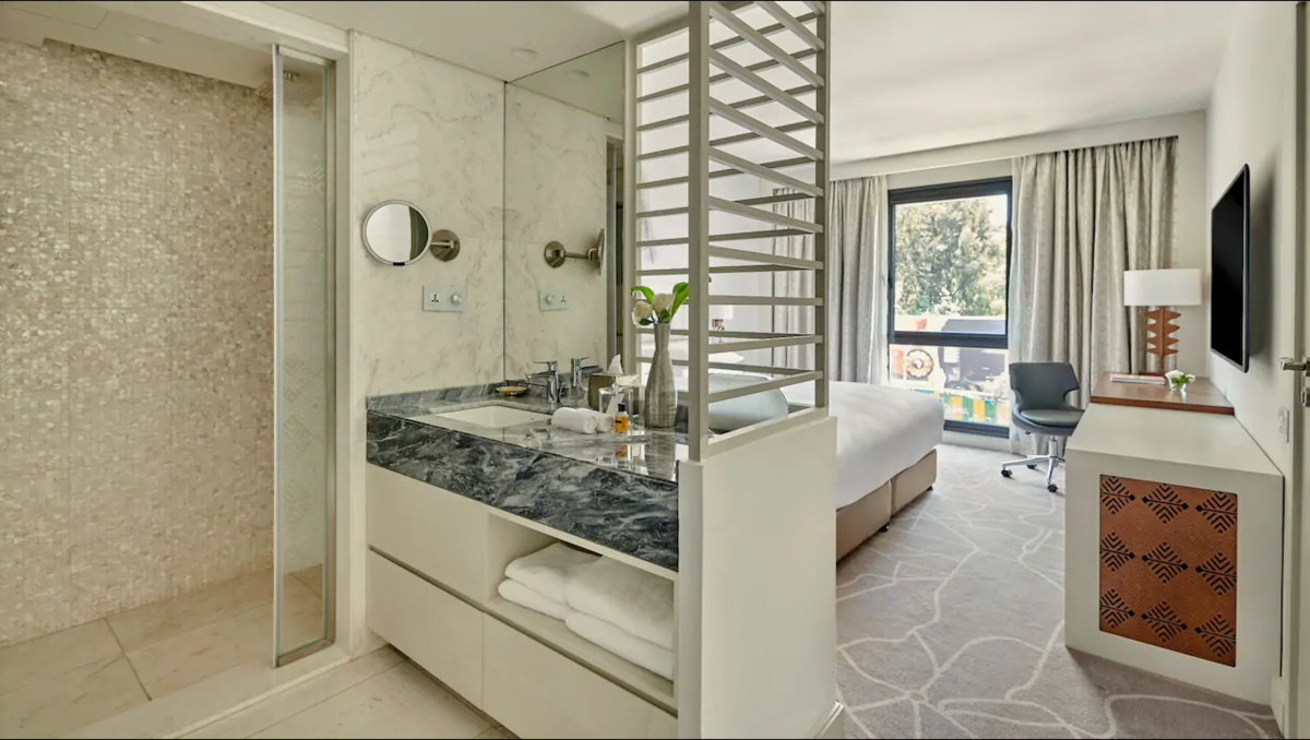King Balcony Room