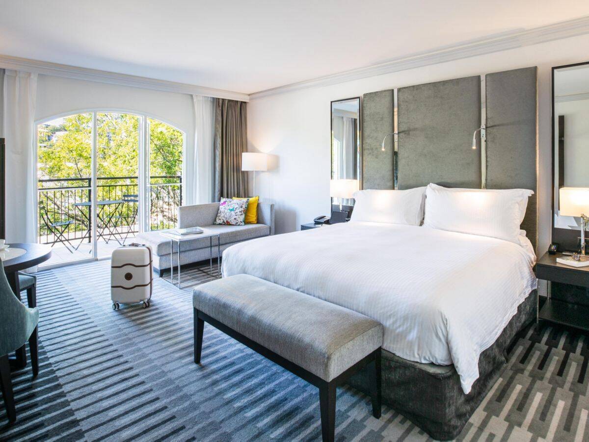 King Village Room