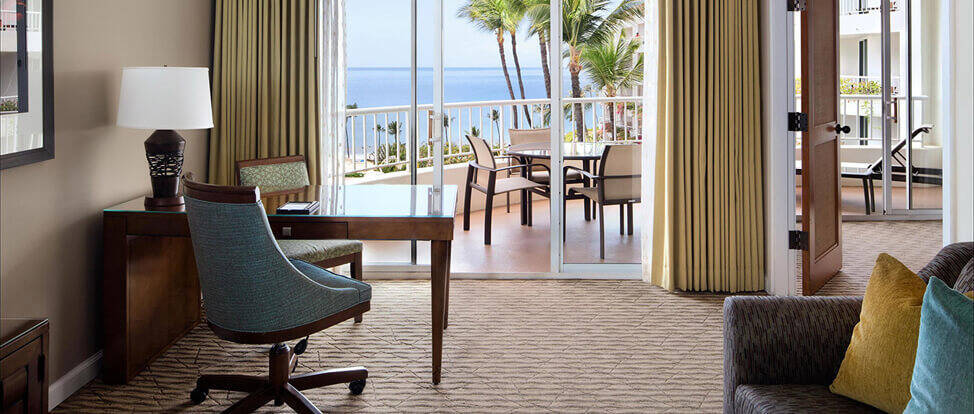 Deluxe Ocean View Suite King