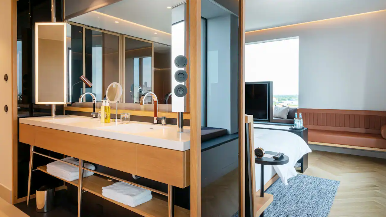 Andaz View Suite