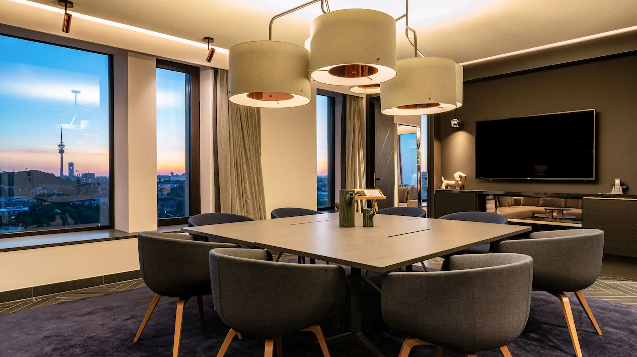 Penthouse Suite