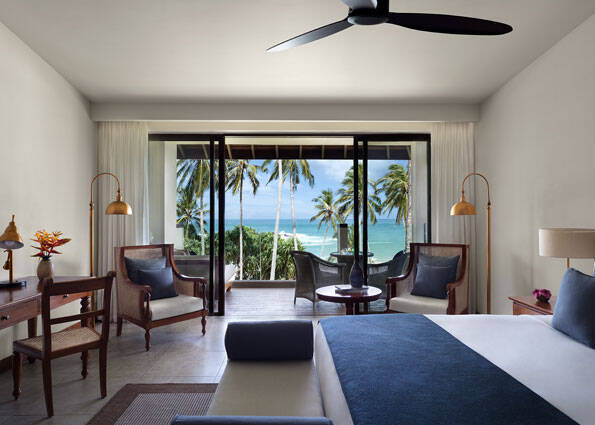 Premier Ocean View Room - King Bed