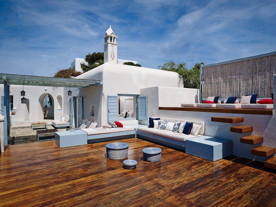 Island Suite with Private Sundeck