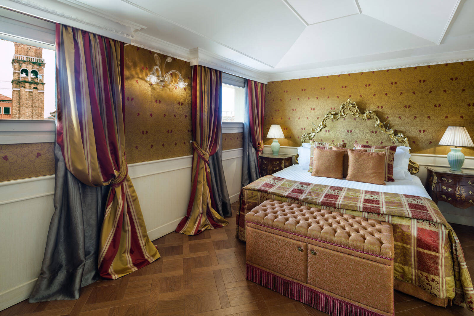 Goldoni Family Suite